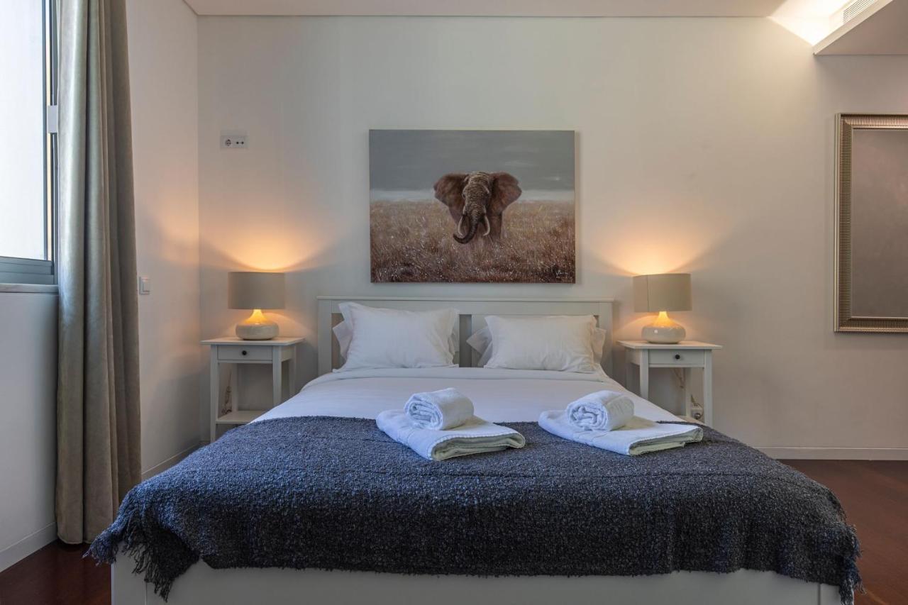 Touch Of Class 2Bdr Apartment By Lovelystay Cascais Extérieur photo