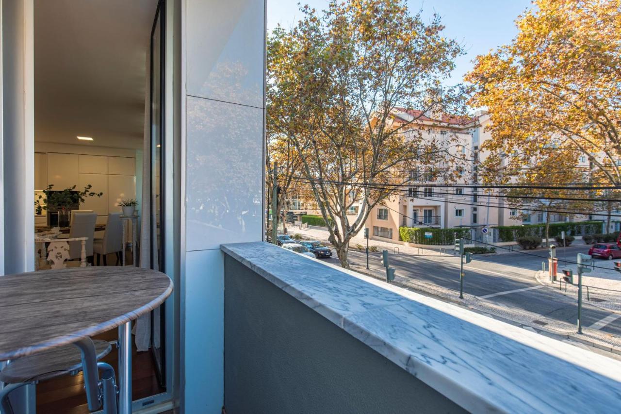Touch Of Class 2Bdr Apartment By Lovelystay Cascais Extérieur photo